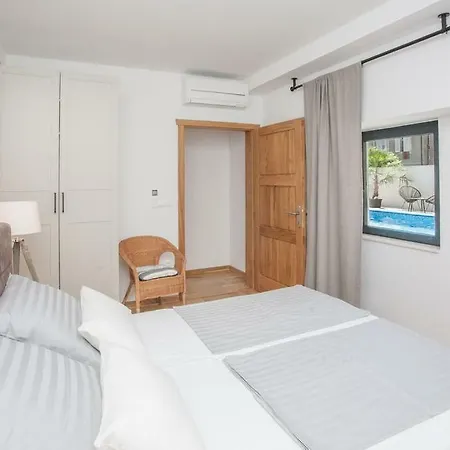 Bella Vista Gæstehus Vis