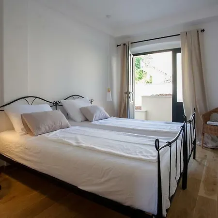 Bella Vista Gæstehus Vis